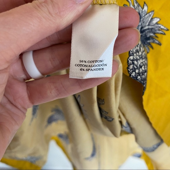 Ann Taylor Pineapple Belted Pocket Dress Small - Picture 9 of 9